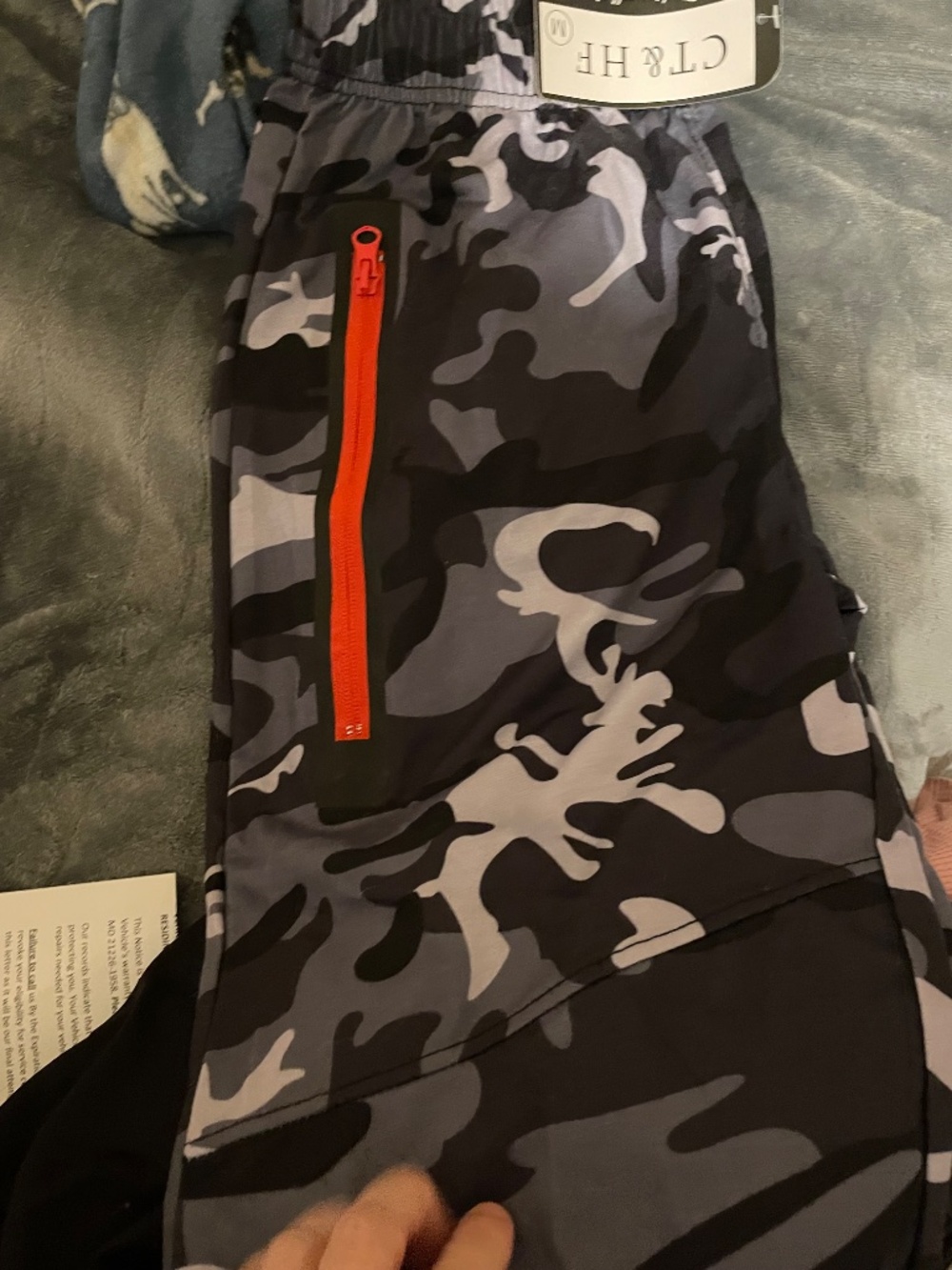 camo joggers - Picture 2 of 3